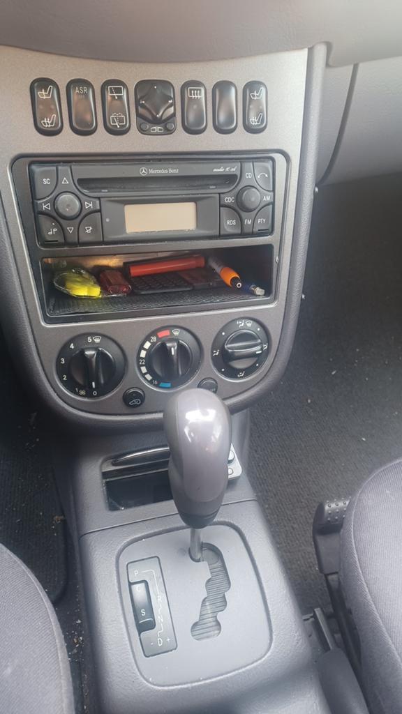 Mercedes A160 Automaat Only for export en handelaars, Automaat, 5 deurs, Particulier, Zilver of Grijs