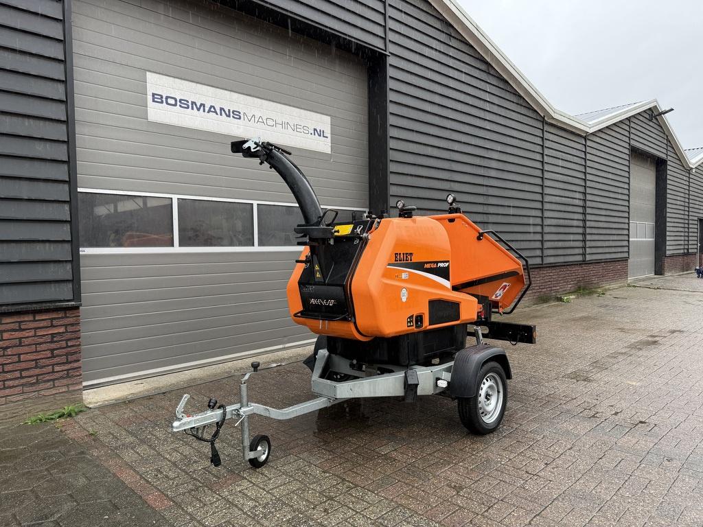 Eliet mega prof onroad mobiele versnipperaar / hakselaar, Zakelijke goederen, Machines en Bouw | Tuin, Park en Bosbouw, Hakselaar