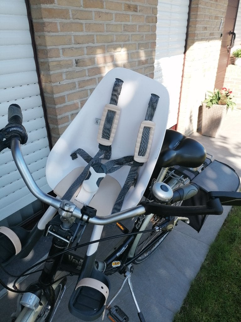 fietszitje vooraan fiets, in perfecte staat, Fietsen en Brommers, Fietsaccessoires | Fietsstoeltjes, Ophalen, Voetsteuntjes, Urban IKI