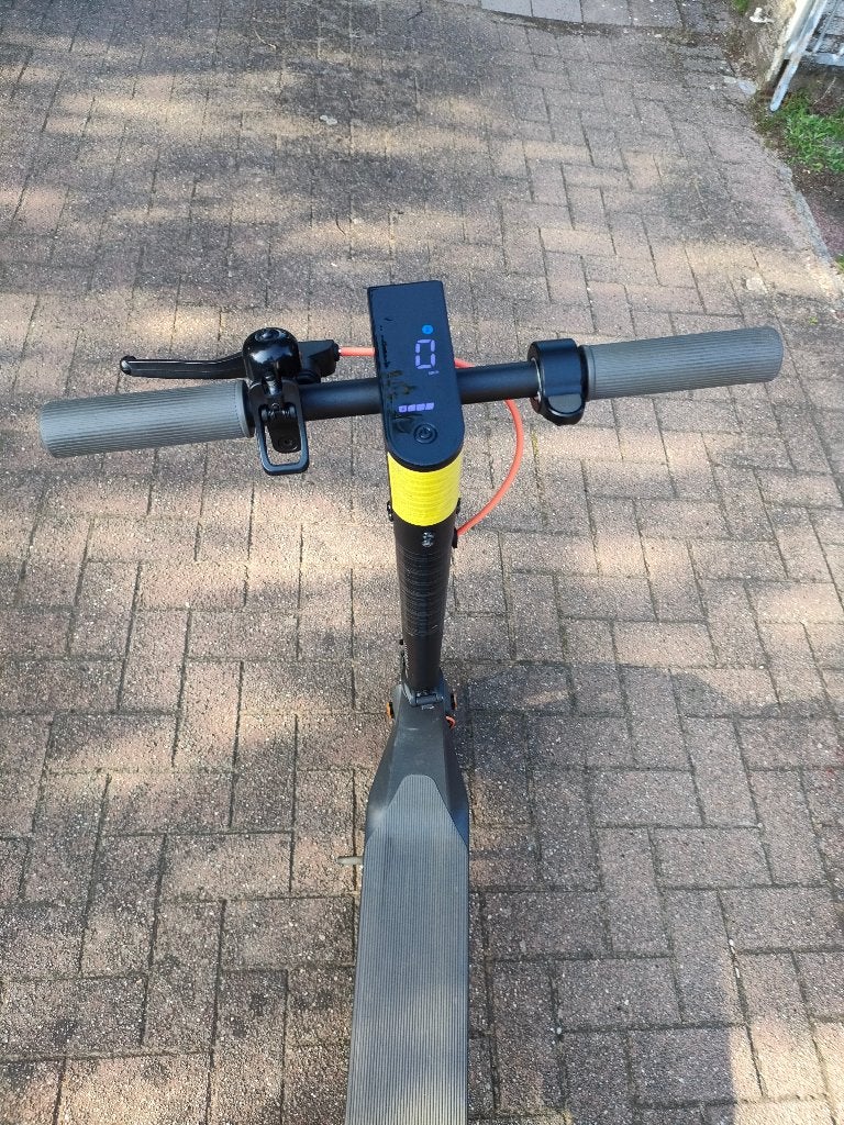 XIAOMI Elektrische step 4, Fietsen en Brommers, Steps, Ophalen, Zo goed als nieuw, Elektrische step (E-scooter), Xiaomi