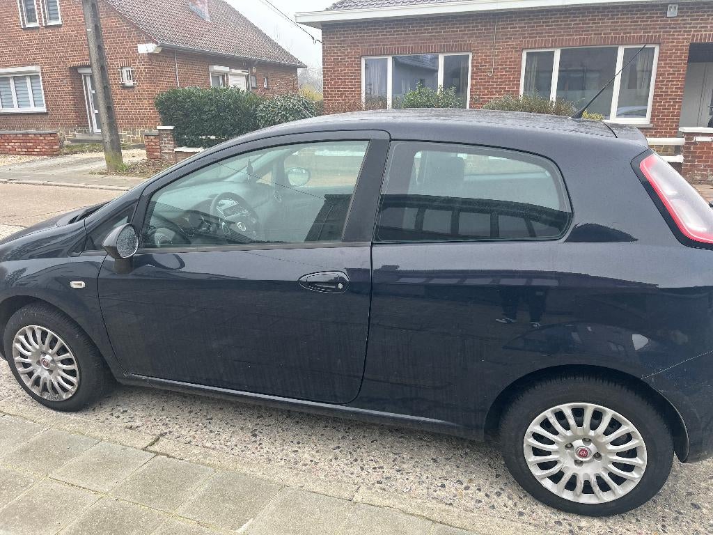 auto, Auto's, Fiat, Voorwielaandrijving, Euro 5, Stof, Zwart