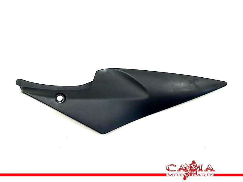CADRE DE COUVERTURE CADRE DROIT Suzuki (47111-01H0), Motos, Pièces | Suzuki, Utilisé