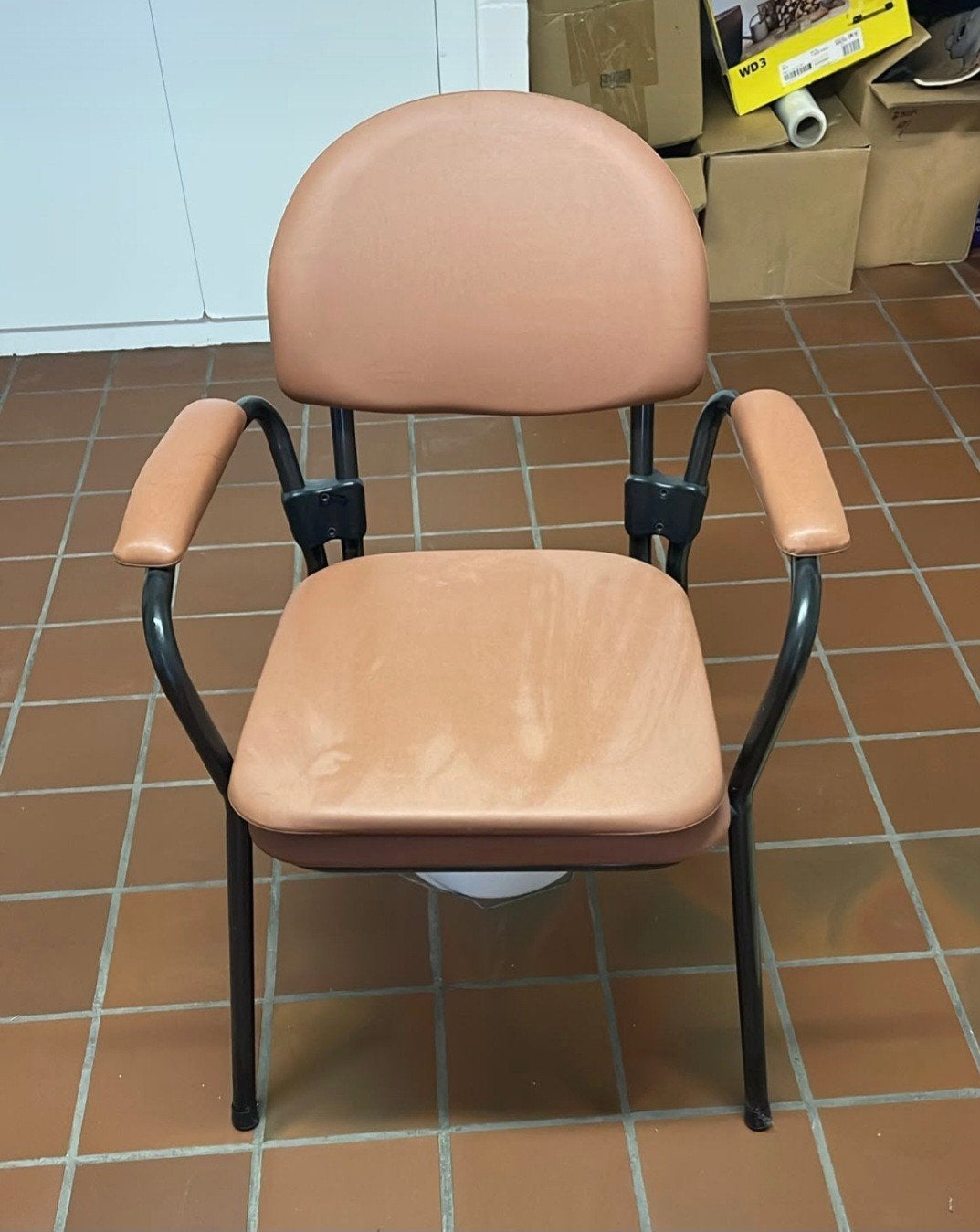 wc stoel, Ophalen