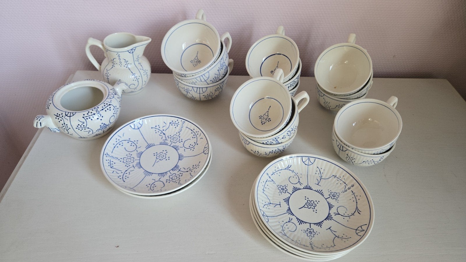 groot lot boch freres keramis copenhague servies, Antiek en Kunst, Ophalen