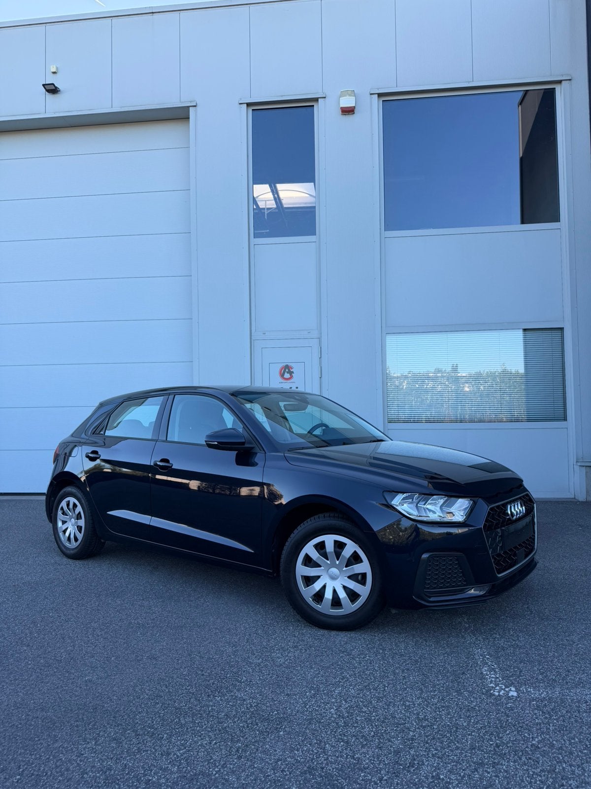 Audi A1 - 1.0 benzine 95pk (03/2021 - 13700km), Autos, Achat, A1, Euro 6, Entreprise