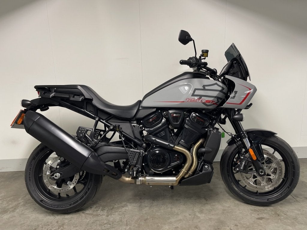 Harley-Davidson ADVENTURE TOURING RA1250ST (bj 2025), Motoren, 1252 cc, Harley-Davidson, Customerservices@harley‑davidson.com