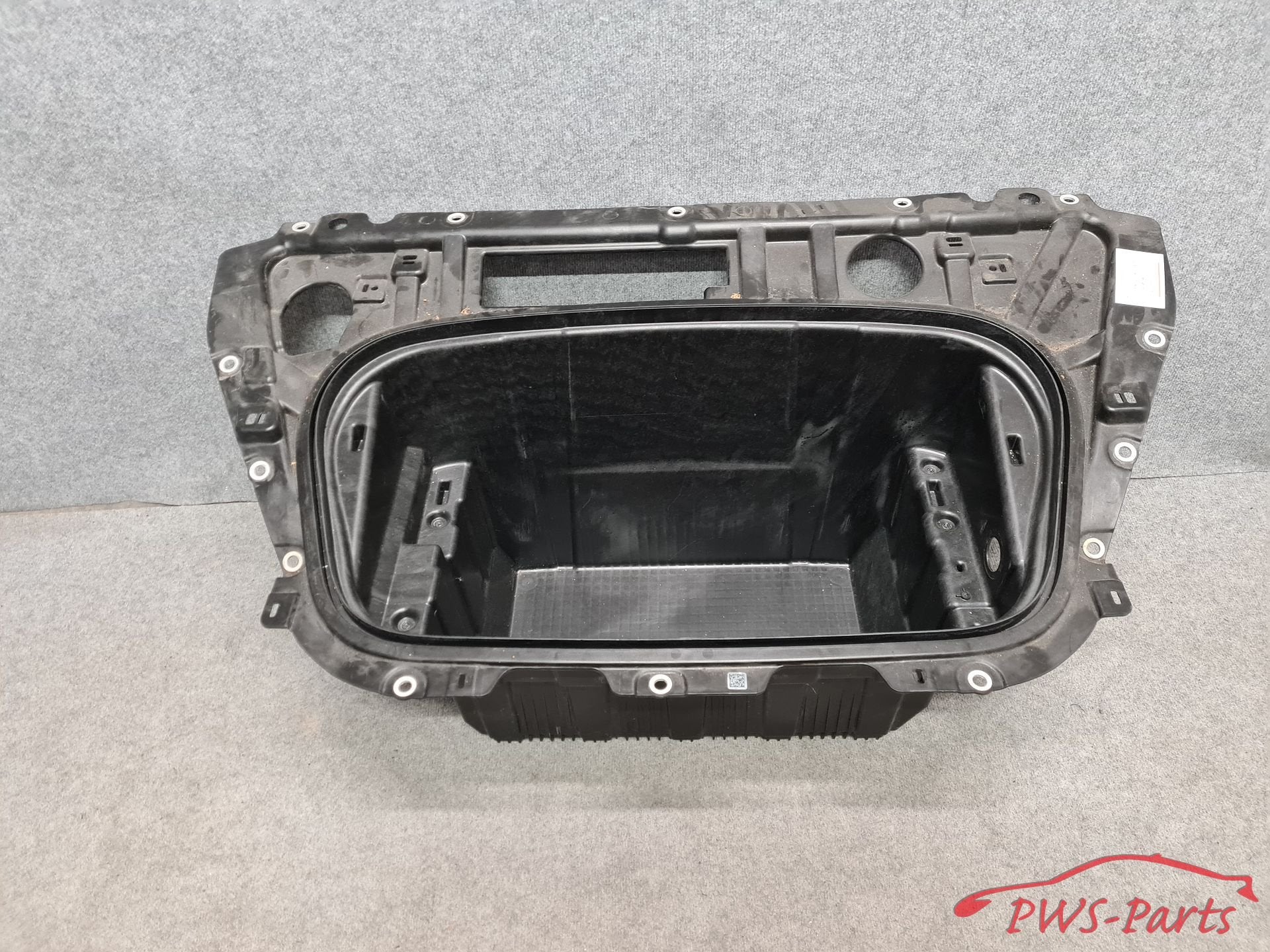 PORSCHE 9J TAYCAN KOFFER BAGAGE BAK VOORKANT ORIGINEEL, Auto-onderdelen, Ophalen, Gebruikt, -, -