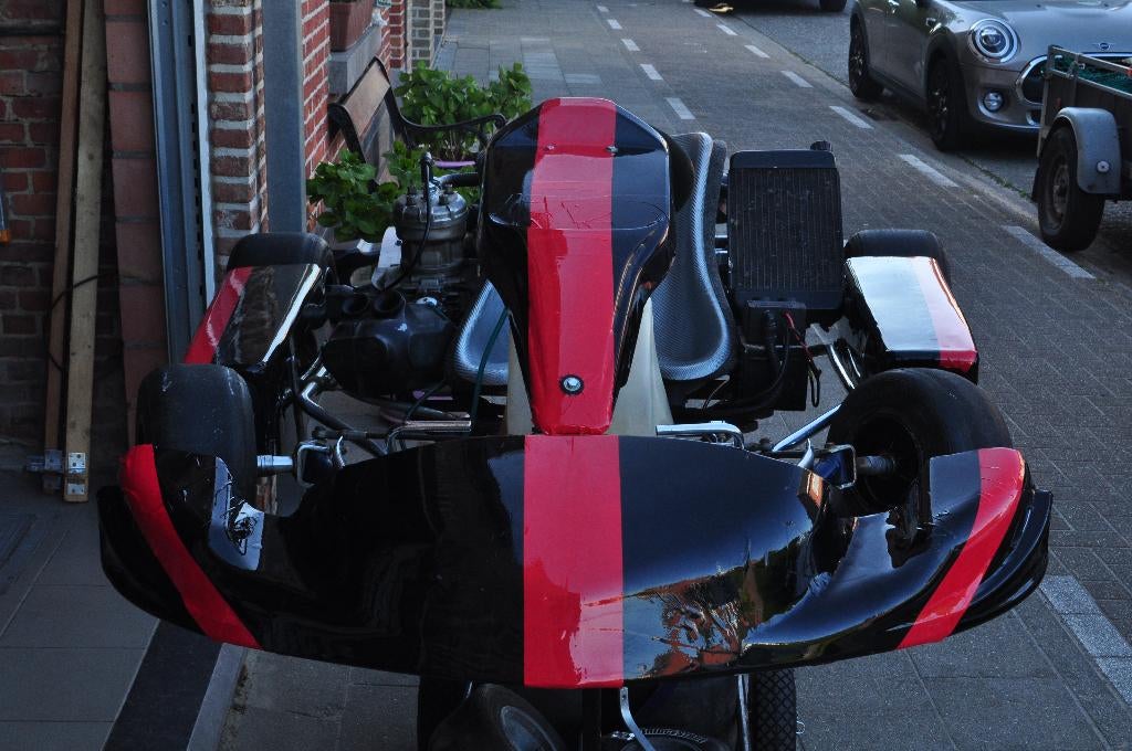 Iame x30 met tecno chassis VOLLEDIG GEREVISEERD!, Sport en Fitness, Ophalen, Gebruikt, Kart