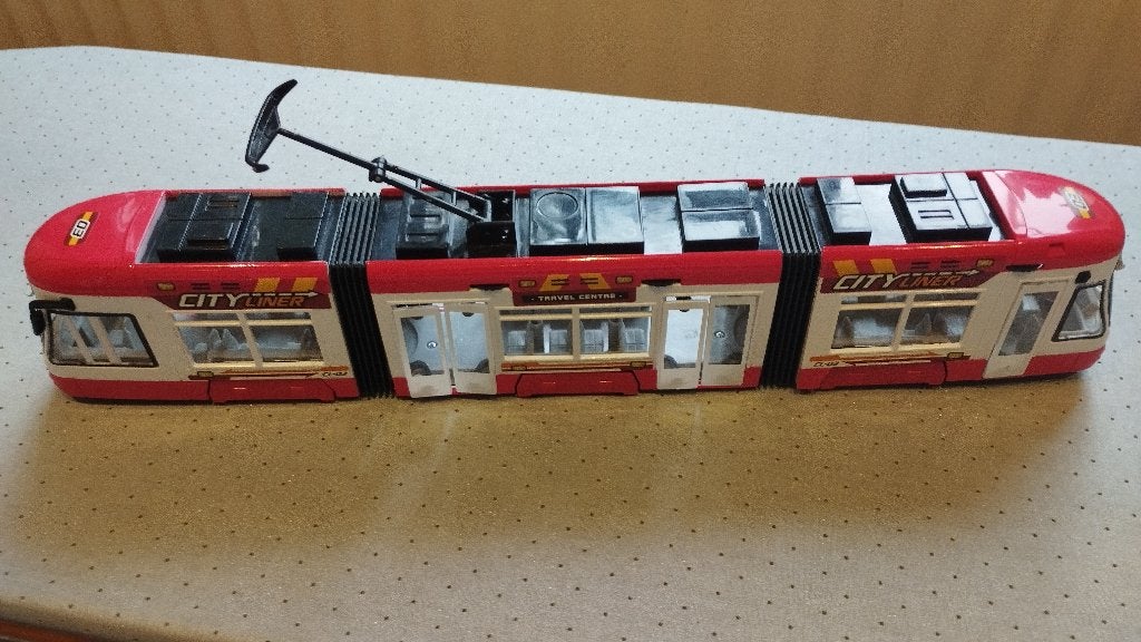 Tram avec ouverture des portes, Enlèvement, Utilisé