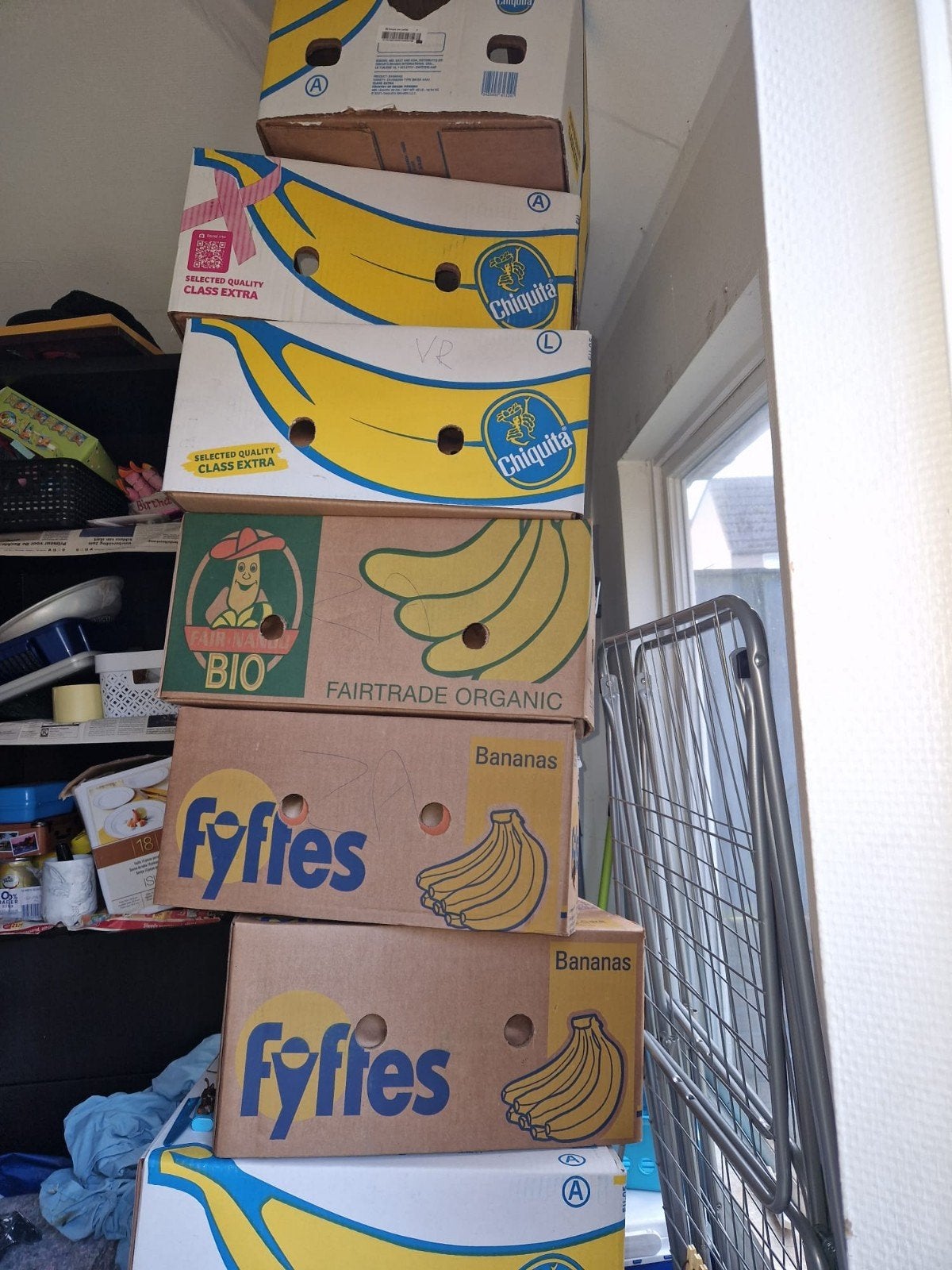25 Bananendozen, Ophalen
