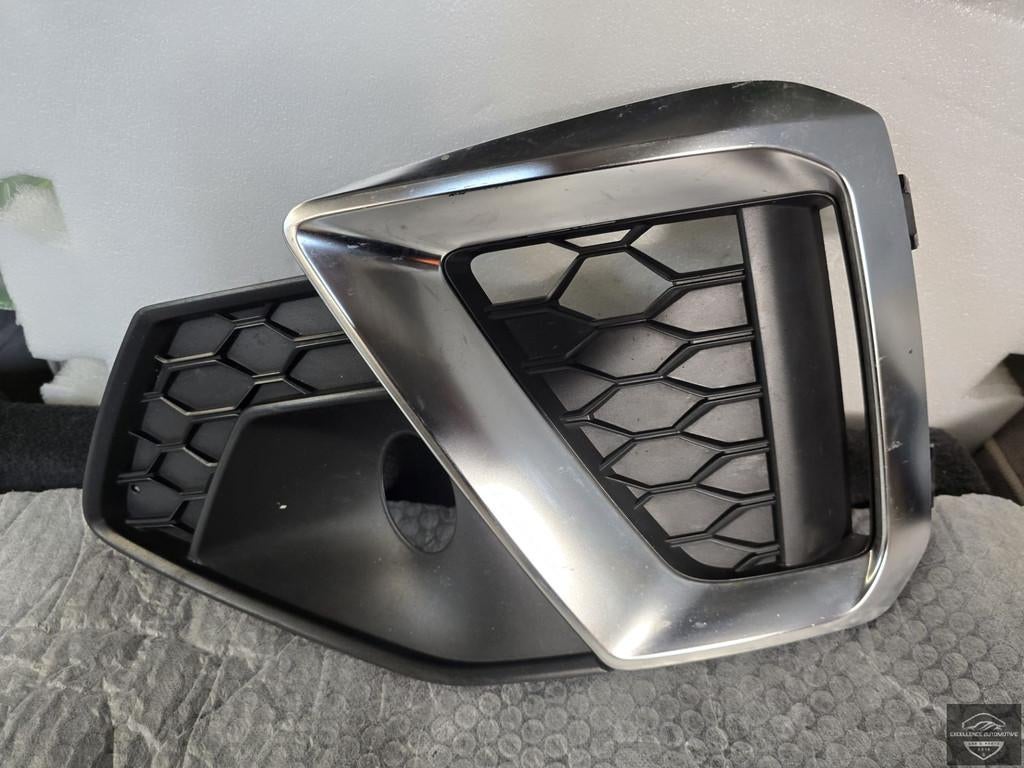 Calandre de pare-chocs avant gauche Audi A4 8W B9 Facelift 8, Pare-chocs, AUDI AG, Auto-Union-Strasse 1
85045  Ingolstadt, DE