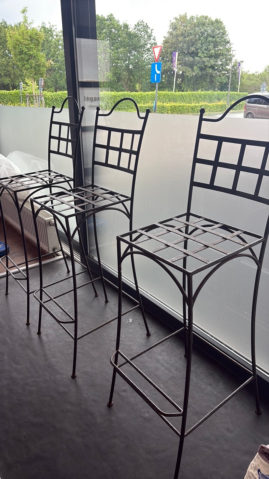 Handgesmeden hoge barstoelen, Tuin en Terras, Ophalen, Gebruikt