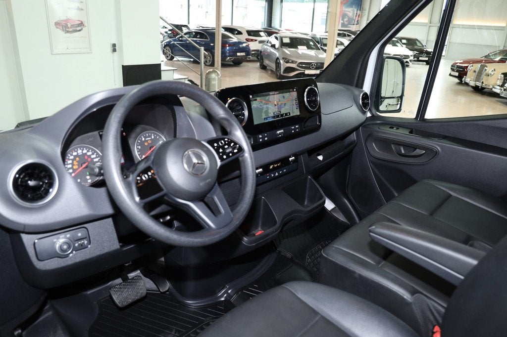 Mercedes-Benz Sprinter 317CDI L2H2 AUTOMAAT MBUX-10" Camera, Autos, Mercedes-Benz, Cuir, Autres modèles, Achat, Euro 6