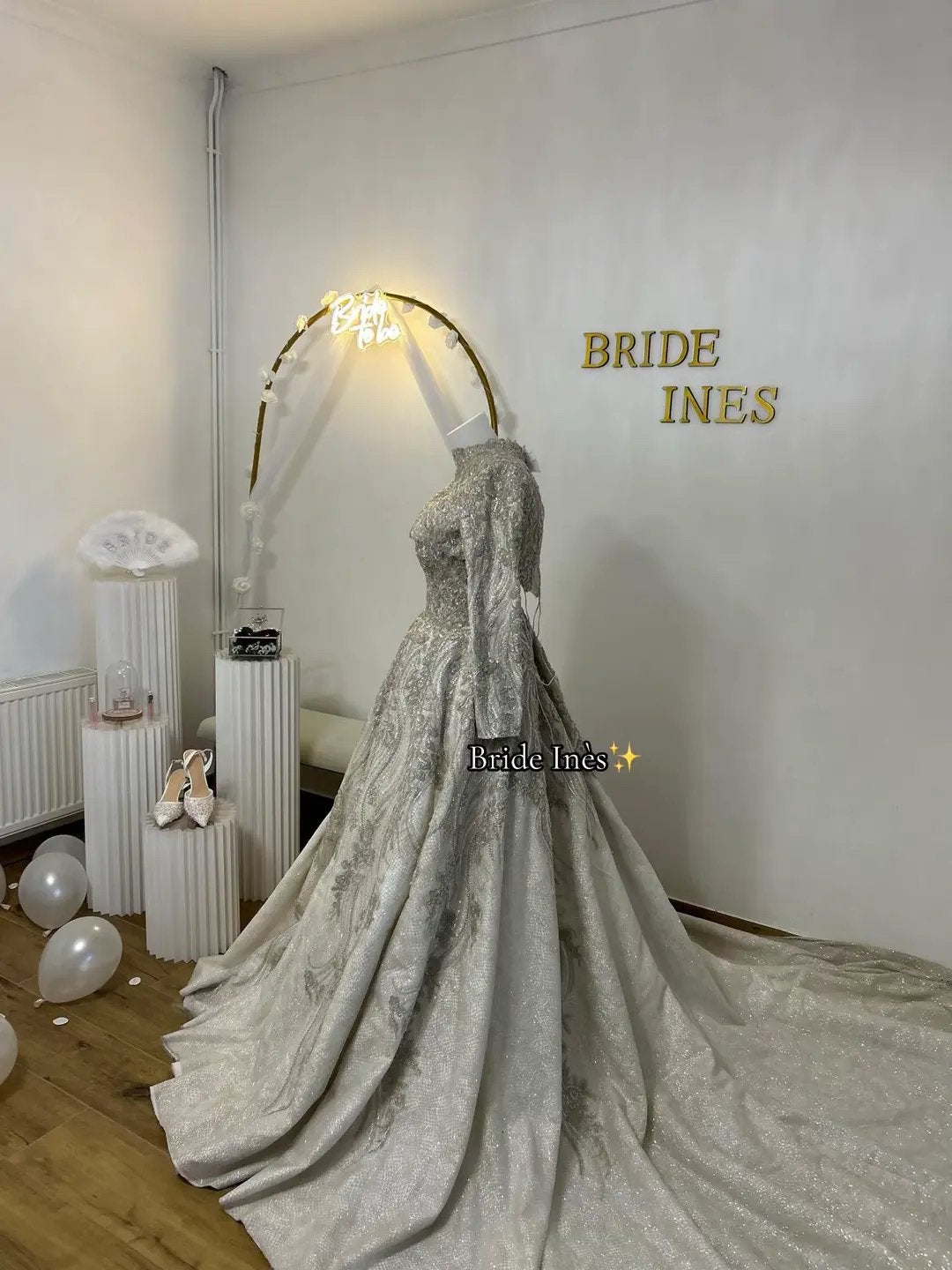 Bride room, Enlèvement, Comme neuf