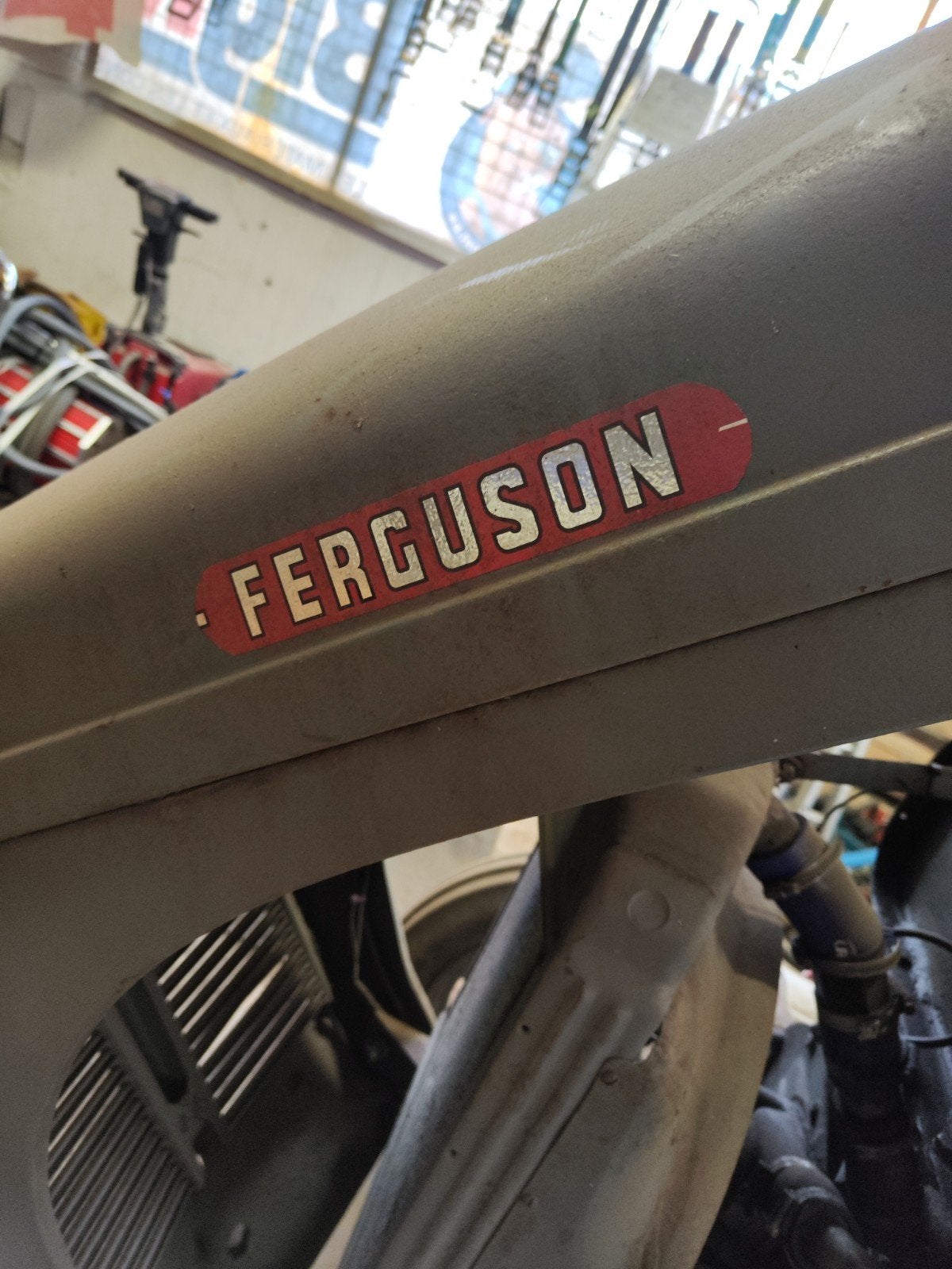 tracteur Ferguson diesel, Enlèvement, Utilisé