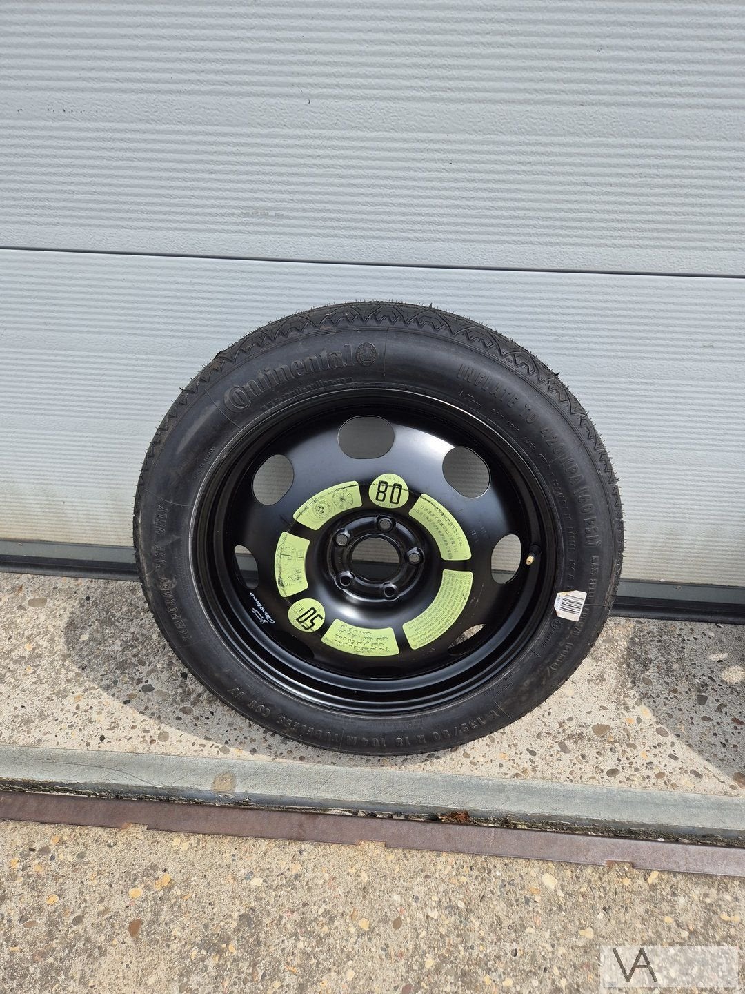 Thuiskomer van Ford Kuga Polestar 2 3 Volvo EX30 Evoque €150, Autos : Pièces & Accessoires, Pneus & Jantes, Pneus et Jantes, Véhicule de tourisme