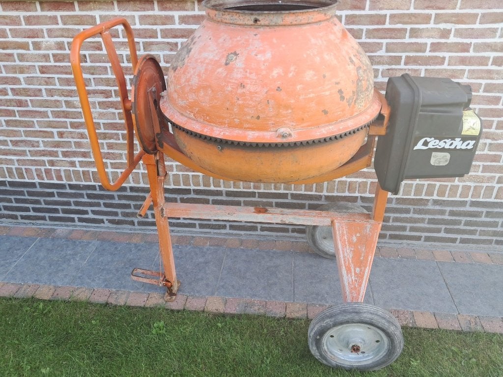 Betonmolen, Ophalen, Gebruikt
