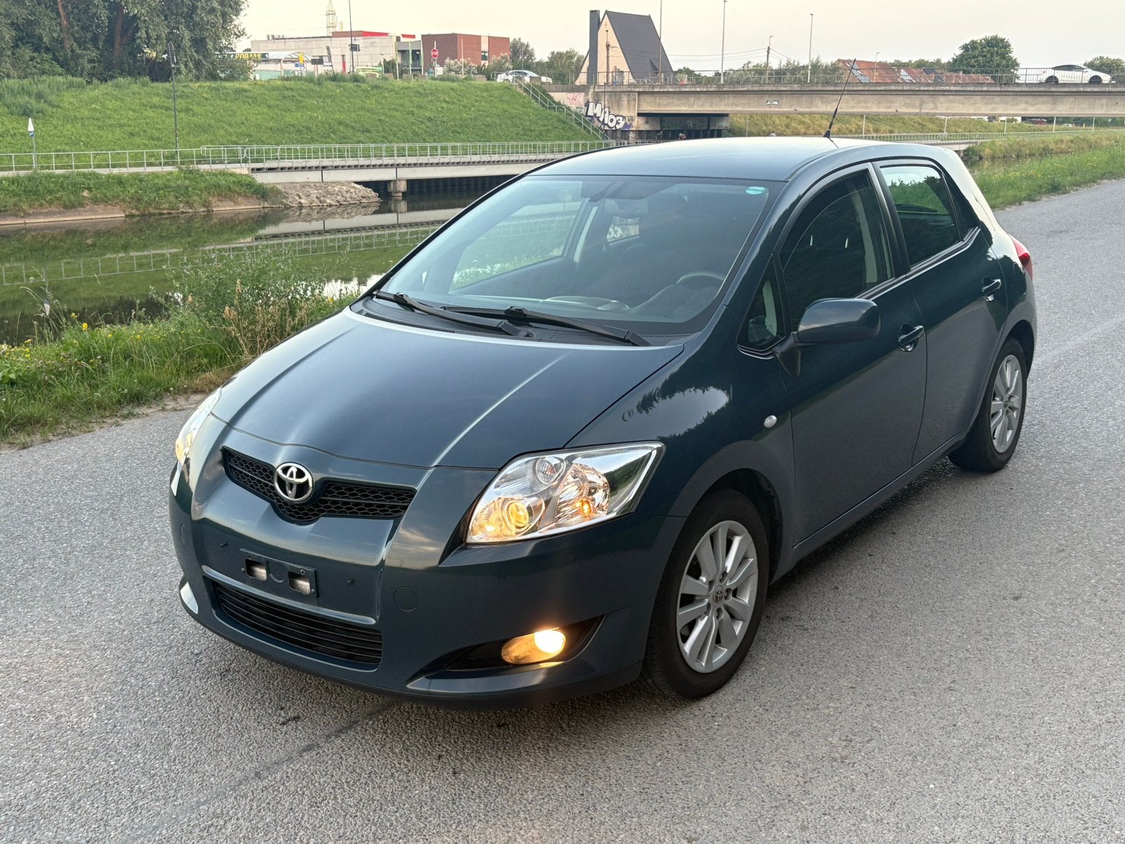 Toyota auris 1.4 d4d 1ste eigenaar perfecte wagen !!, Bedrijf, Euro 4, Auris, Handgeschakeld