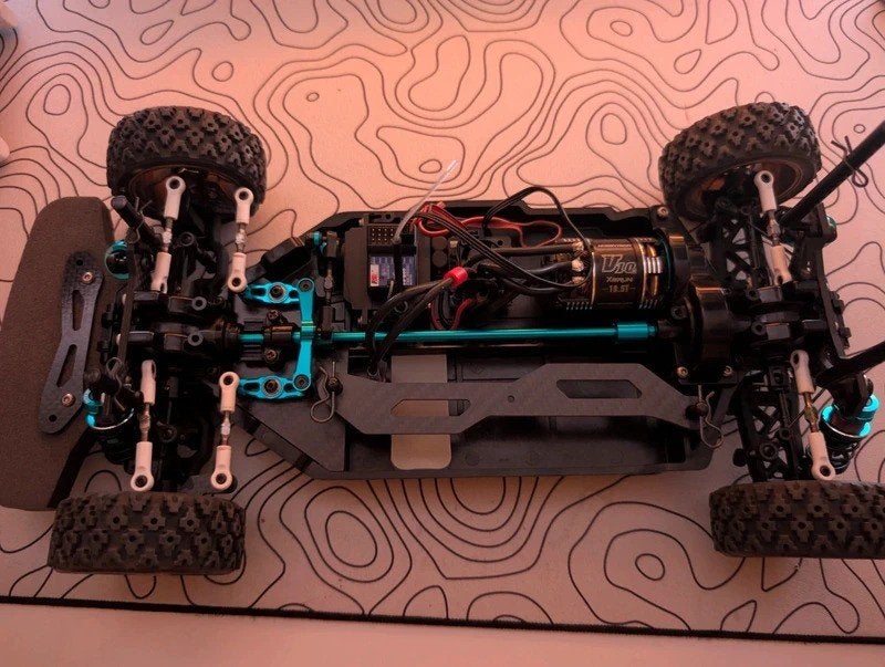 Tamiya tt02 kit touring yeah racing, Hobby & Loisirs créatifs, Modélisme | Voitures & Véhicules, Enlèvement ou Envoi, Neuf, Voiture