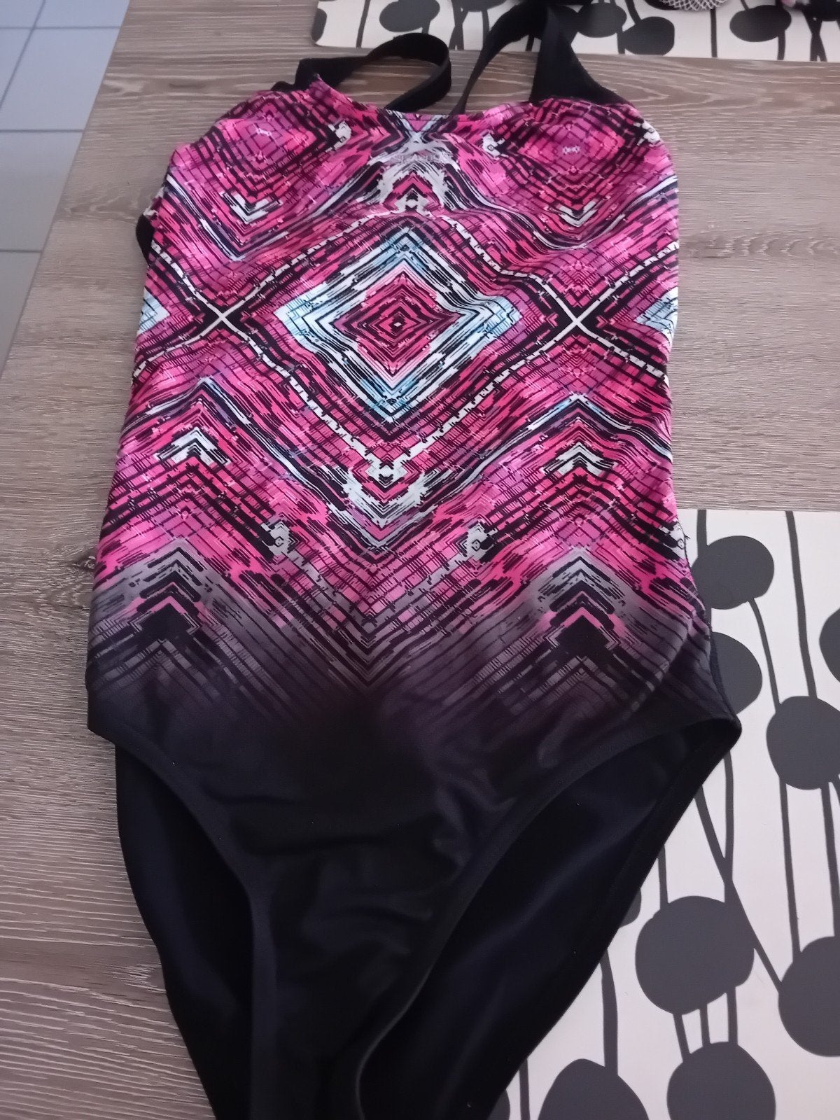 Maillot de bain impeccable, Vêtements | Femmes, Vêtements de Bain & Maillots de Bain, Maillot de bain