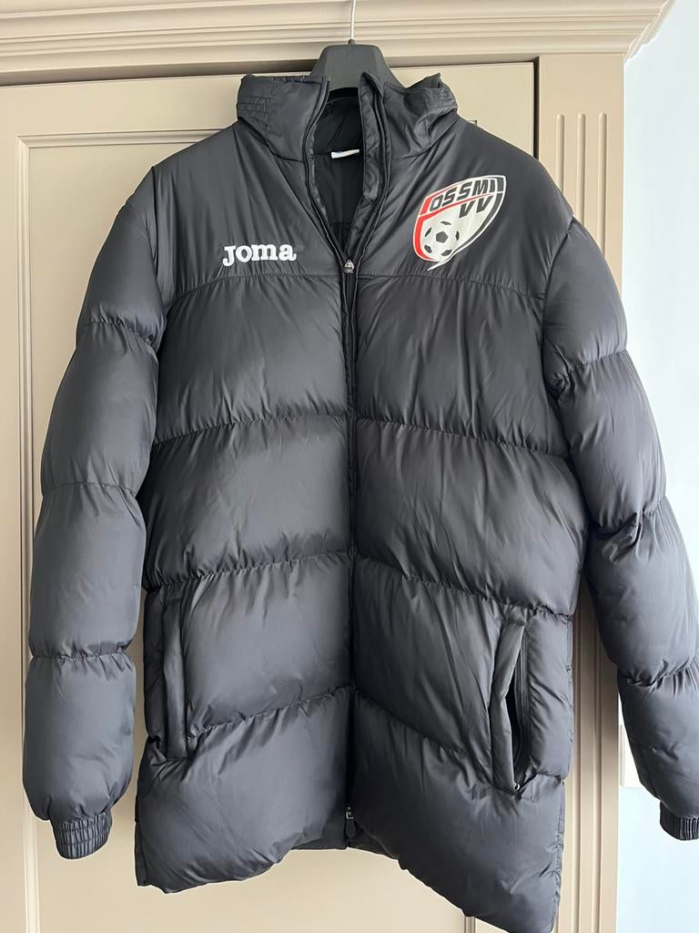 Donsjas voetbaltrainersjas L joma, Kleding | Heren, Sportkleding, Ophalen, Maat 52/54 (L), Zwart, Zo goed als nieuw