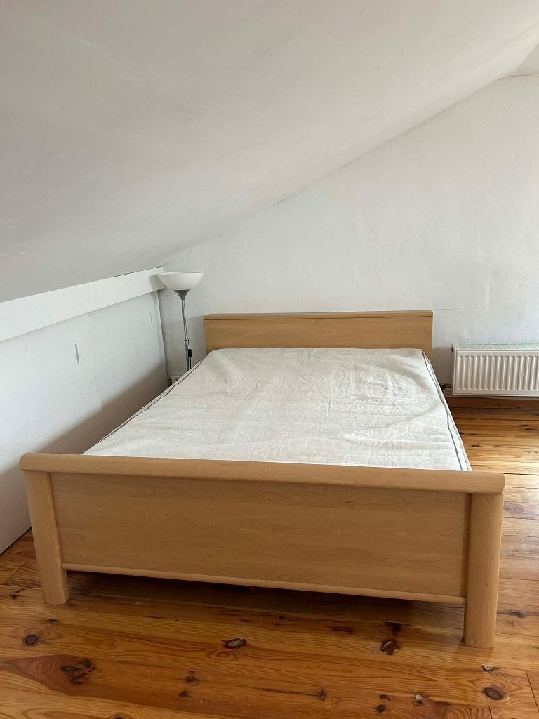 Bed, Ophalen, Beige, Strak, eenvoudig, 140 cm