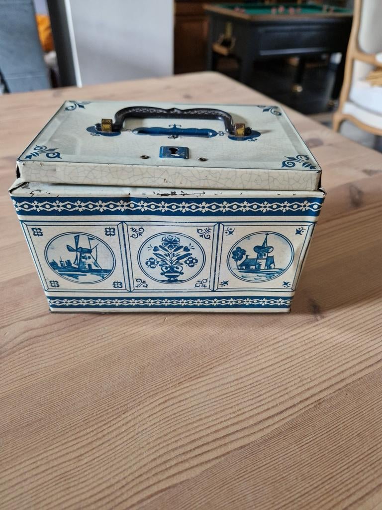 Jacques Belgische chocolade spaarpot ijzeren doos, Verzamelen, Ophalen of Verzenden