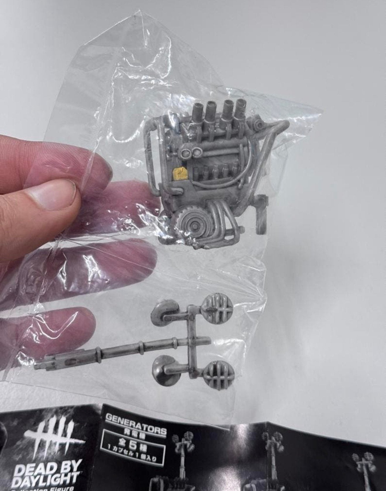 DEAD BY DAYLIGHT GENERATOR Gachapon - Capsule props model, Hobby en Vrije tijd, Wargaming, Ophalen of Verzenden, Nieuw