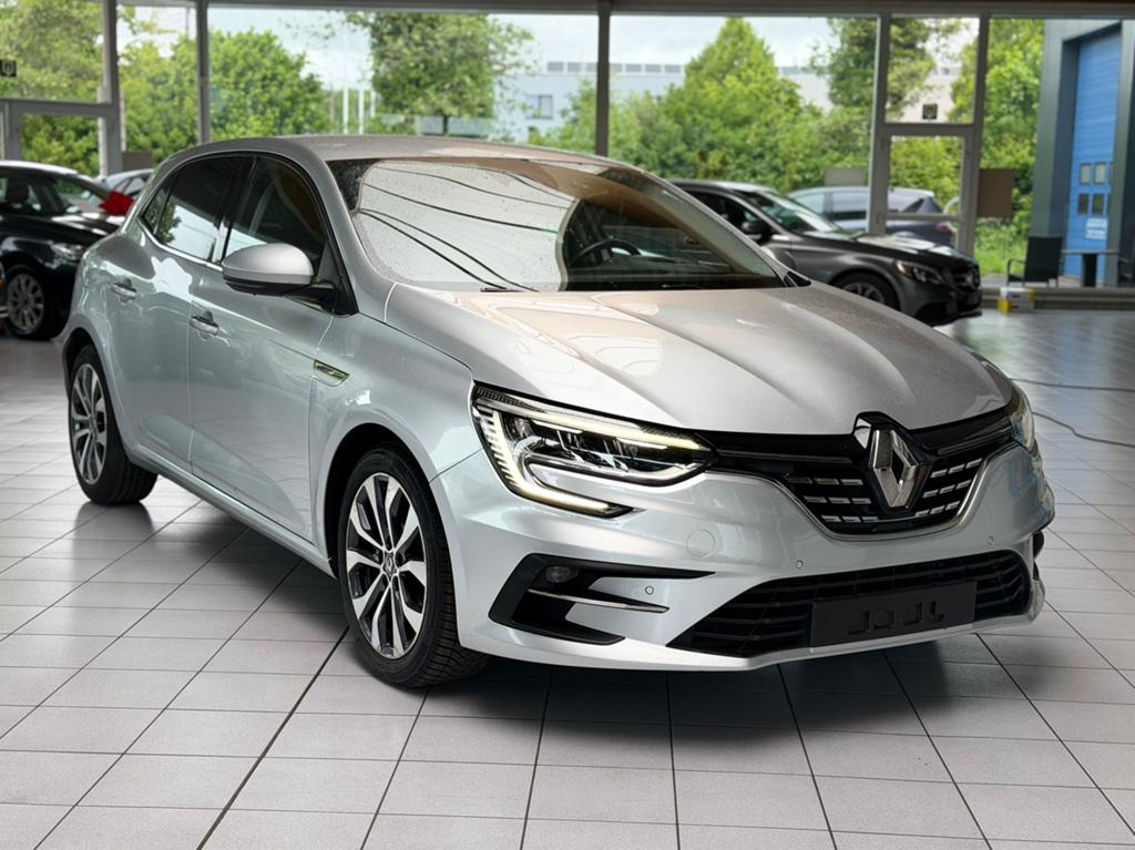 RENAULT MEGANE/ BENZINE/ CAMERA/ HEAD UP, Voorwielaandrijving, Stof, Bedrijf, 5 deurs
