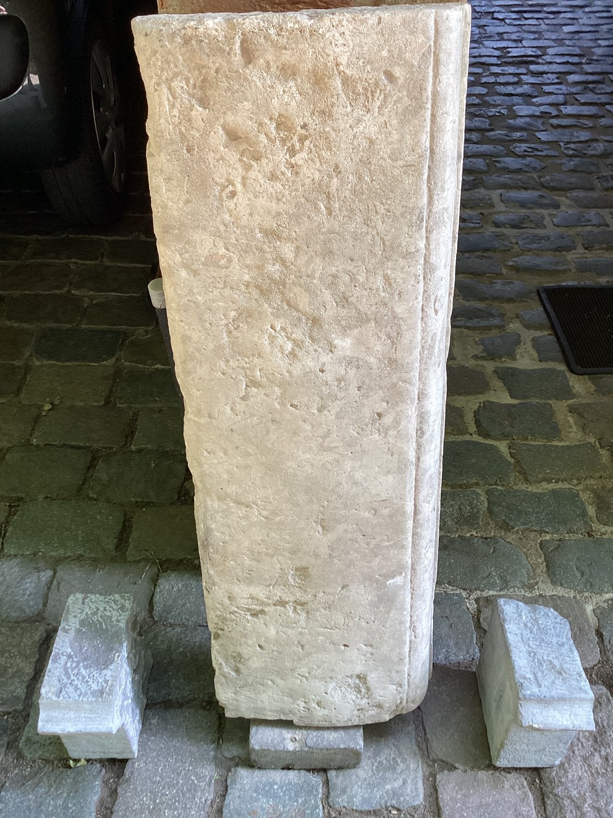 Zeer oud venstertabled of zeer oude deurdorpel in witteFrans, Tuin en Terras, Ophalen, Zo goed als nieuw