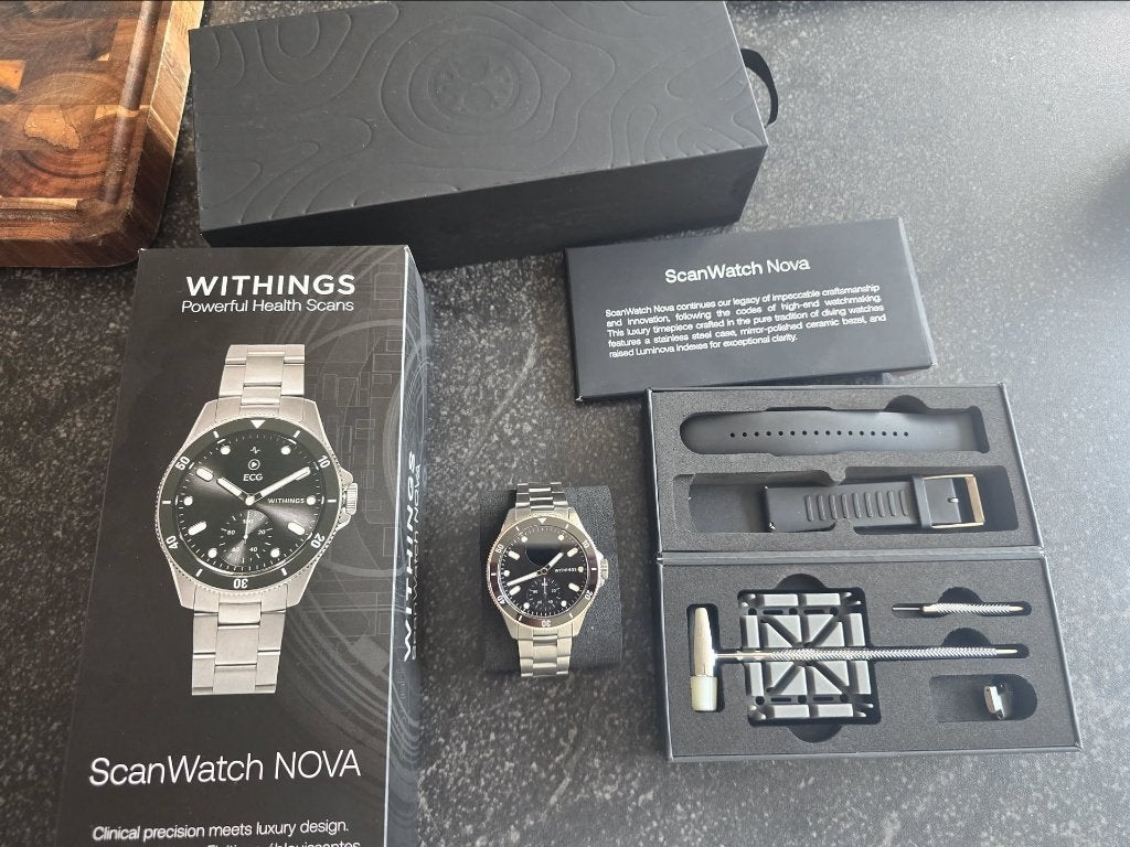 Withings Scanwatch Nova, Zwart, Overige merken, Overige materialen, Polshorloge, Overige materialen