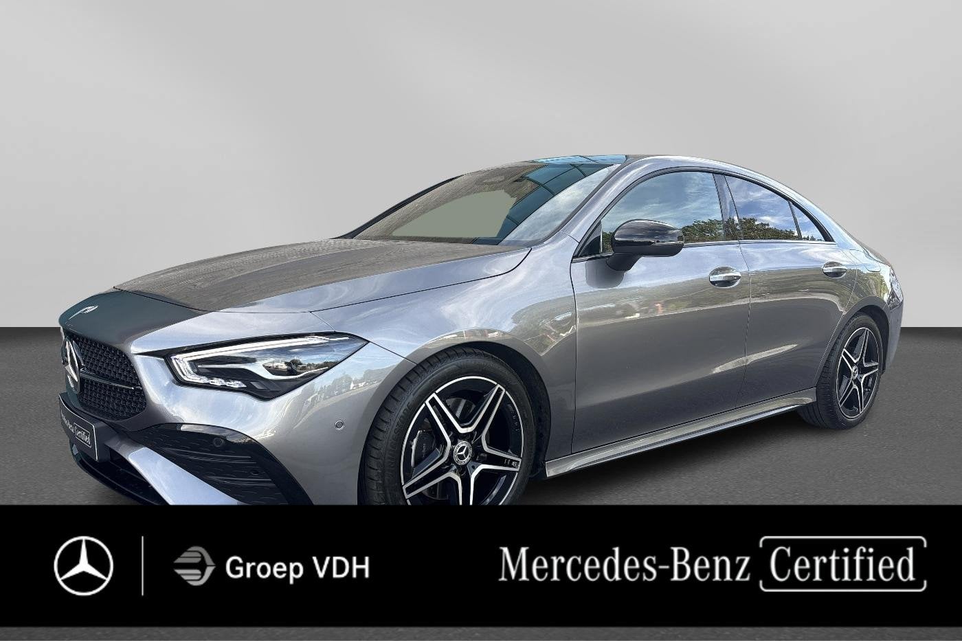 Mercedes-Benz CLA-klasse 200 AMG Line, Auto's, Stof, Gebruikt, 715 kg, 1435 kg