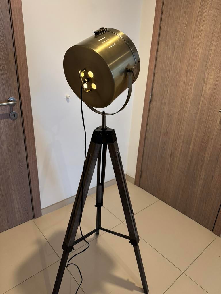 Lampe projecteur bois et metal, Enlèvement, Comme neuf, Bois