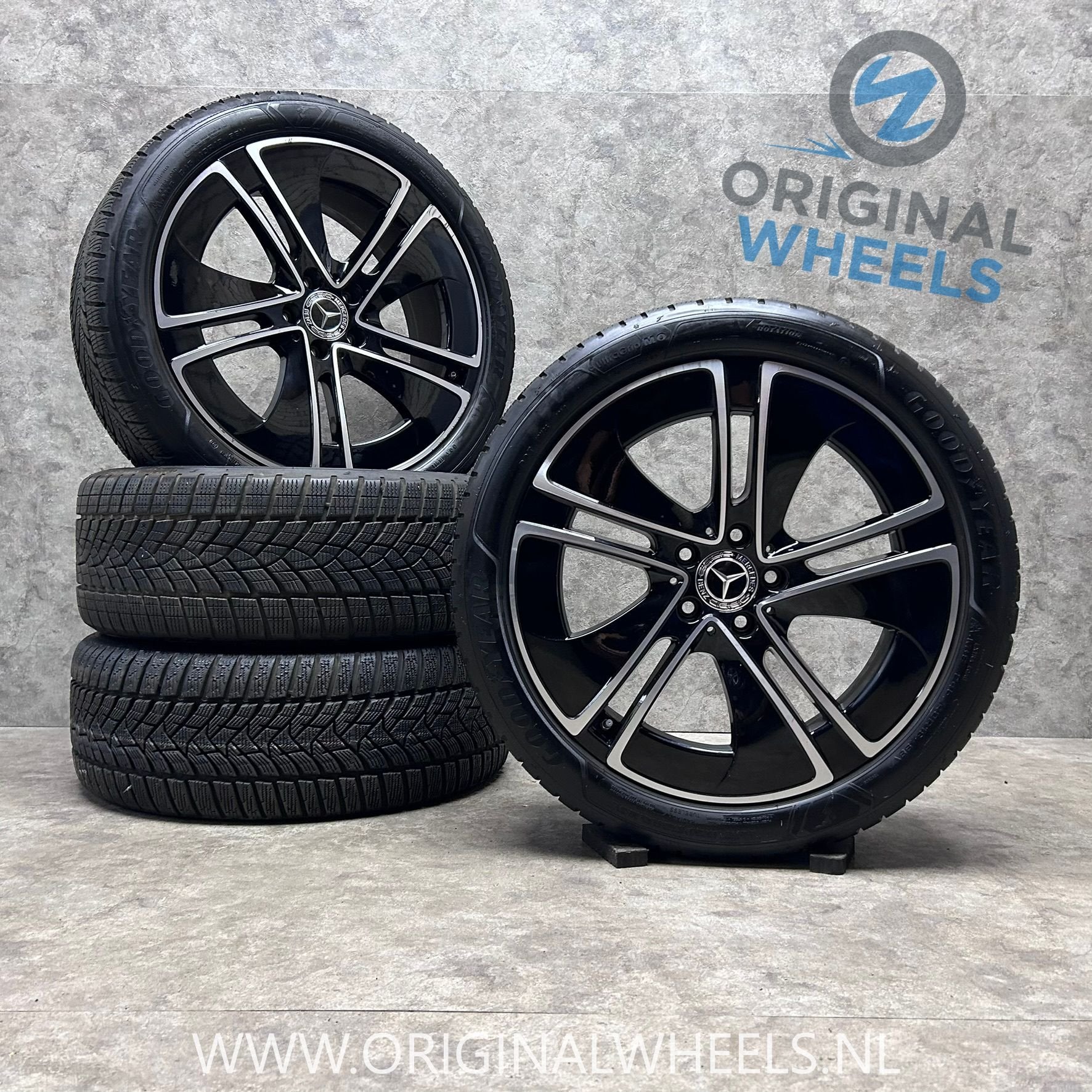 19 inch originele velgen + winterbanden Mercedes CLE A236401, Pneus et Jantes, -, 19 pouces, Utilisé