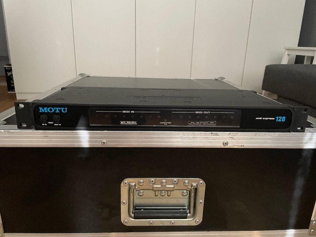 Interface midi MOTU midi express 128, Muziek en Instrumenten, Ophalen, Gebruikt