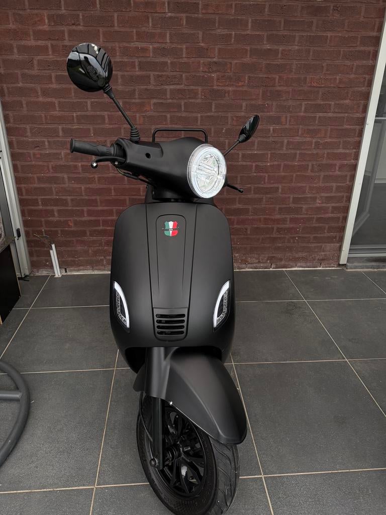 Cyclomoteur Scooter Gts Toscana Dynamic Classe A, Comme neuf, Enlèvement, Classe A (25 km/h), Essence