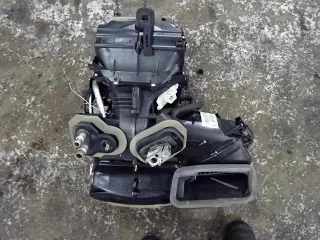RADIATEUR DE CHAUFFAGE Ford B-Max (JK8) (HY1119B555AA), Utilisé, Ford