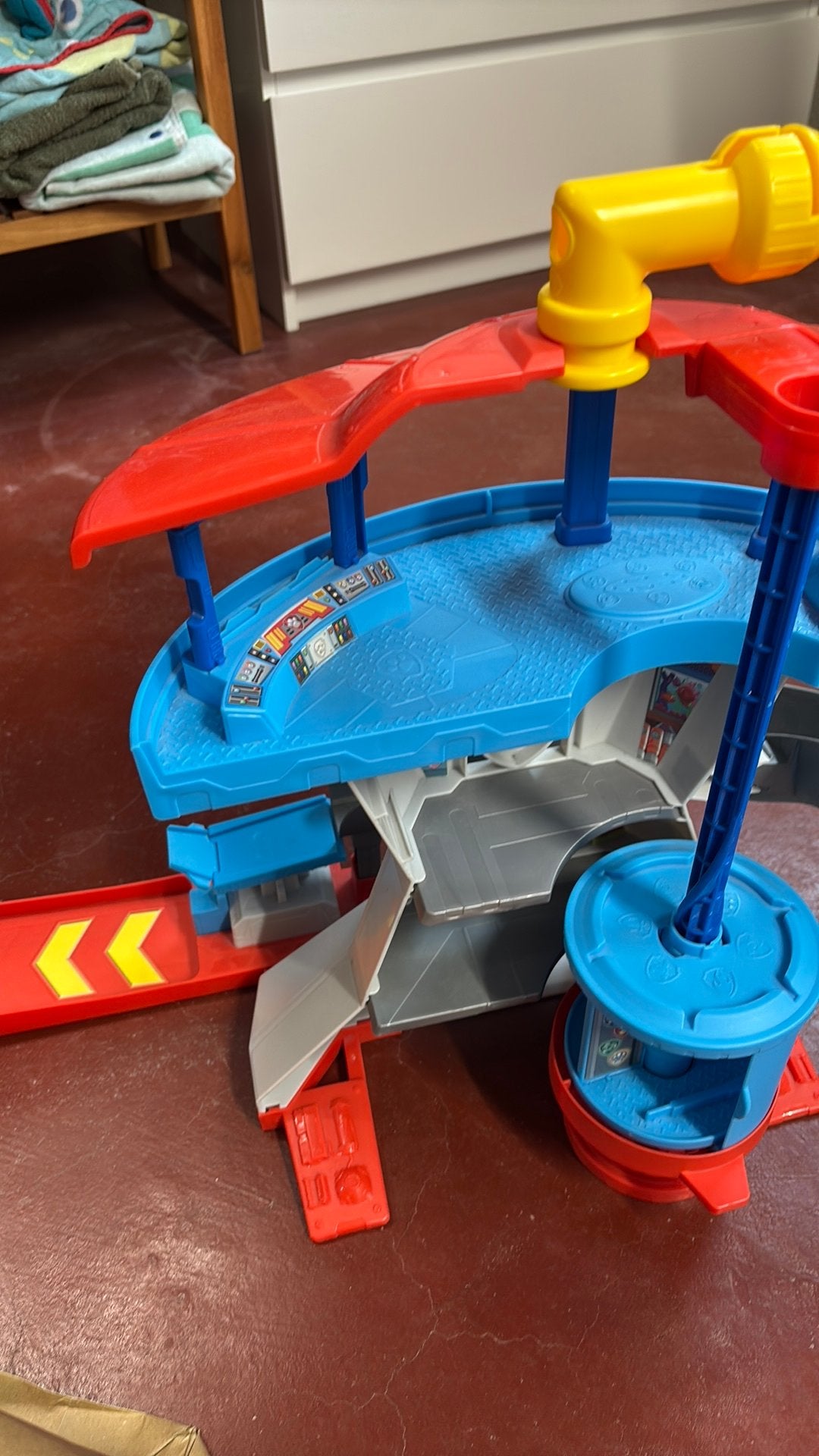 Paw patrol toren, Kinderen en Baby's, Ophalen, Zo goed als nieuw