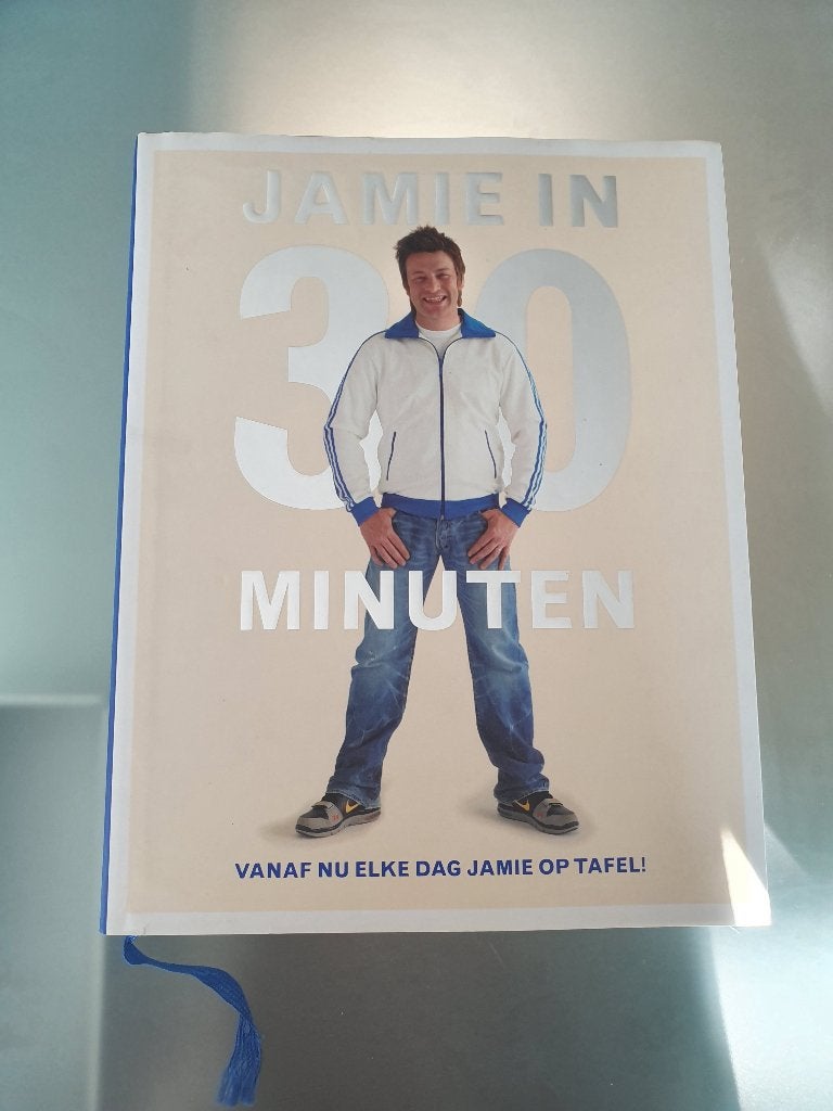 Jamie in 30 minuten, Boeken, Kookboeken, Ophalen of Verzenden, Zo goed als nieuw, Hoofdgerechten, Jamie Oliver