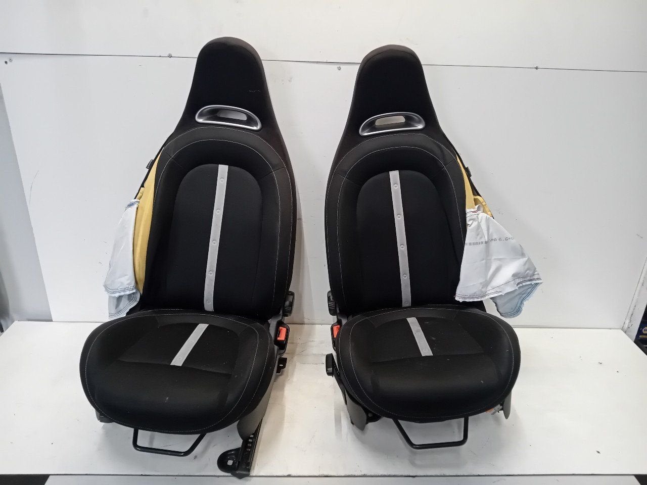 Interieur Fiat 500, Onderdelen@venauto.nl, Van der Ven Autorecycling B.V., Gebruikt, Ettenseweg 76, 4706 PB Roosendaal, The Netherlands