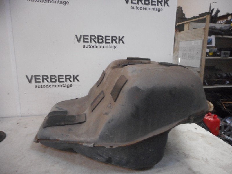 TANK Audi A6 (C4) Sedan 2.0 (AAE) (01-1994/10-1997), Info@audi.de, Audi, Audi AG, Gebruikt