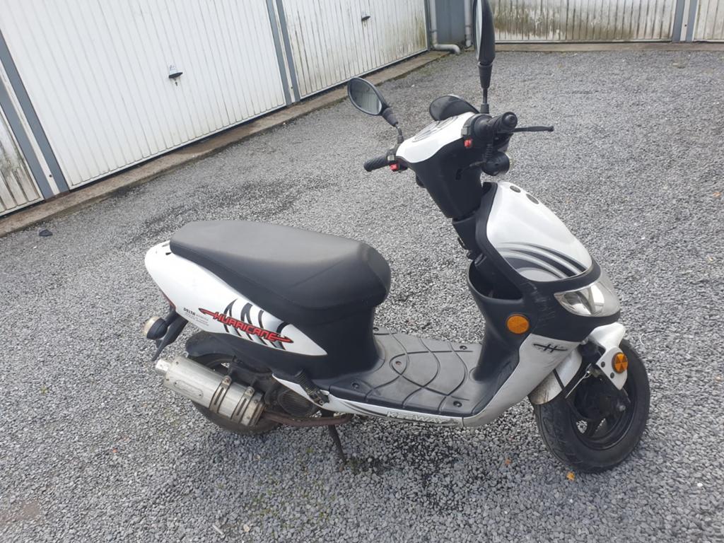 A klasse keeway hurricane, Fietsen en Brommers, Ophalen