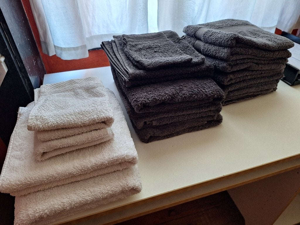 lot de serviettes de bain, Enlèvement, Utilisé, Autres couleurs, Serviette