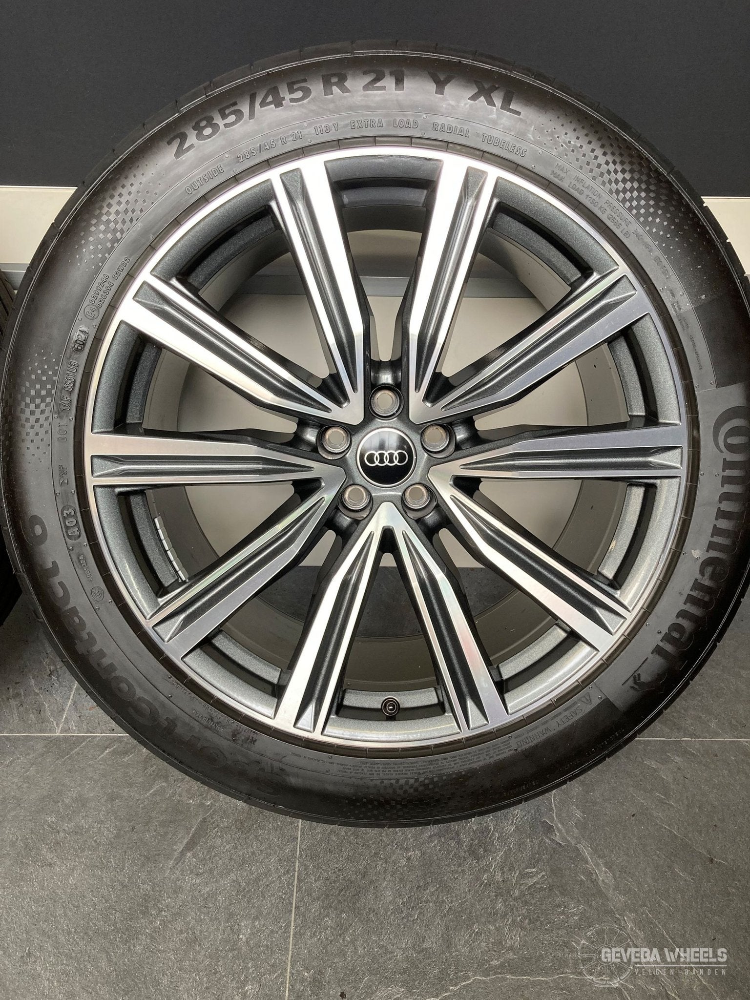 21” originele Audi Q8 / SQ8 velgen + banden 5x112 4M8601025D, Pneus et Jantes, 285 mm, Véhicule de tourisme, Pneus été