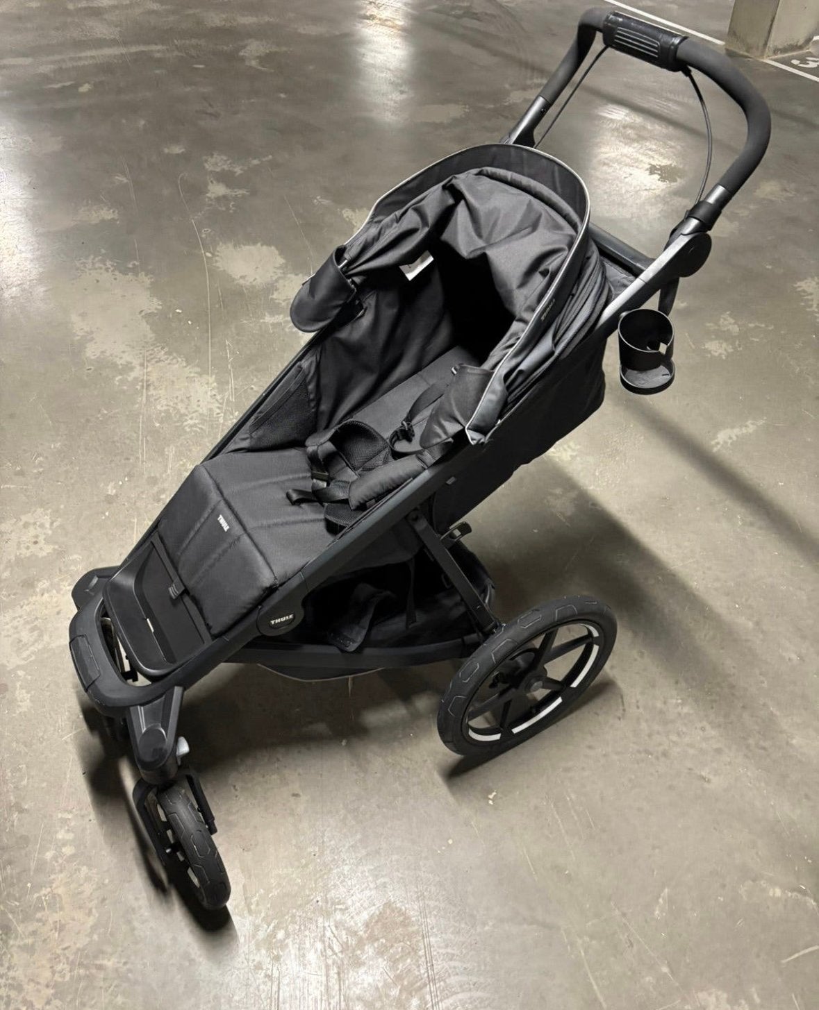 Thule urban glide 4, Ophalen, Zo goed als nieuw, Regenhoes