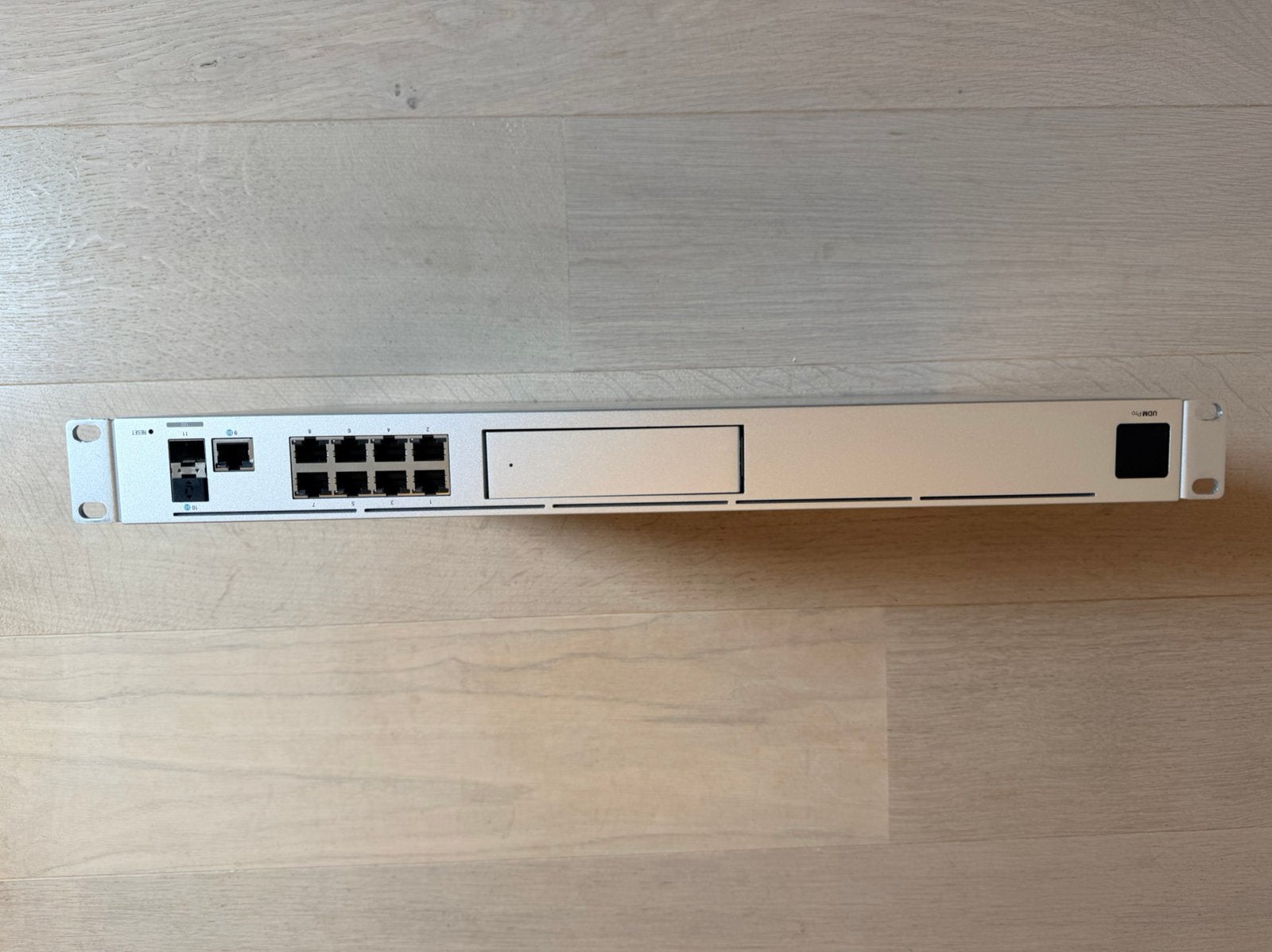 UniFi Dream Machine Pro (UDM-Pro), origineel model, Enlèvement, Utilisé