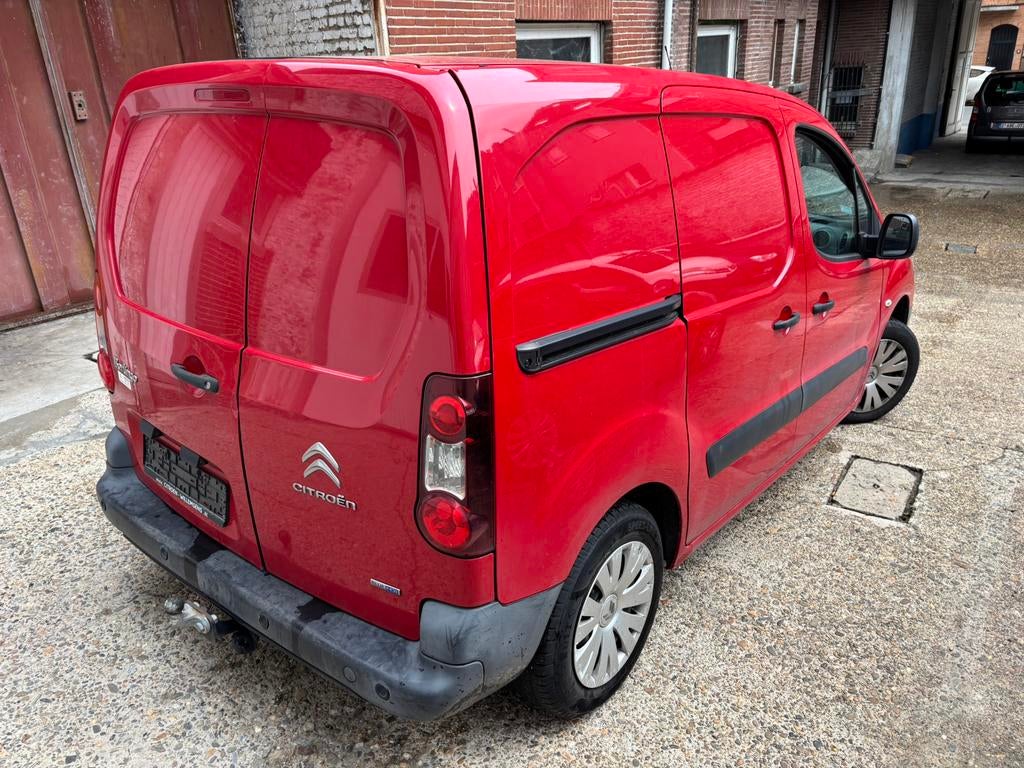 Citroën BERLINGO 1.6 HDI 2016, Rouge, Achat, Euro 6, Entreprise