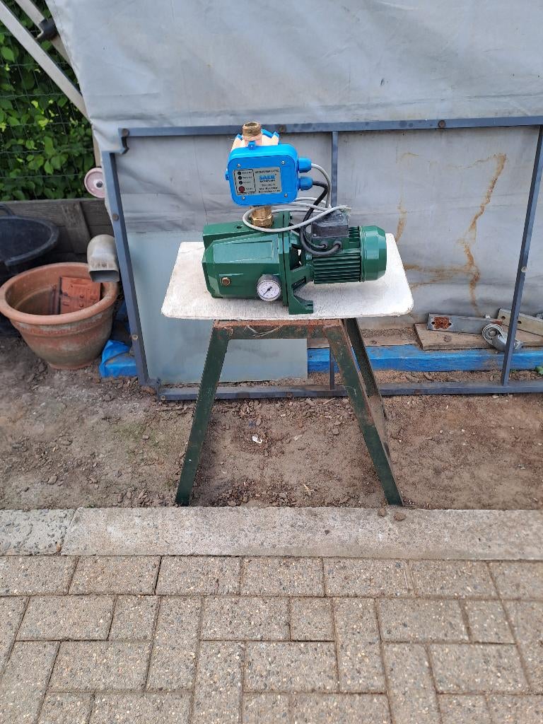 Pompe à eau DAB, Enlèvement, Comme neuf