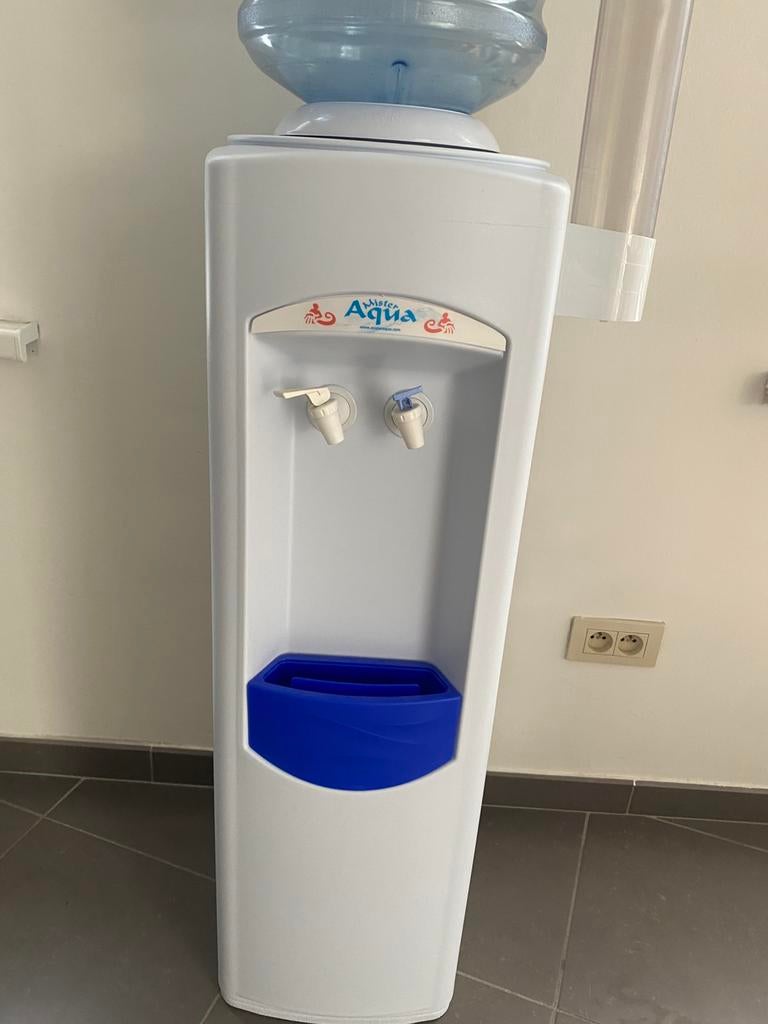 Waterdispenser, Elektronische apparatuur, Ophalen, Zo goed als nieuw