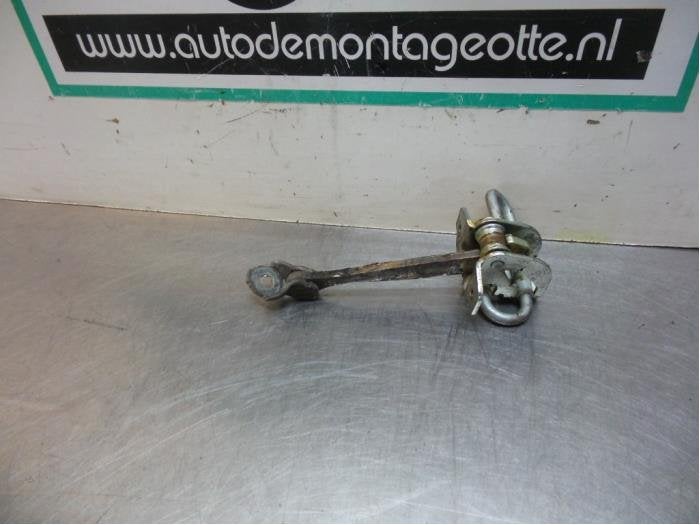 Butée 4portes arrière droite d'un Fiat Panda (Panda 03-), Autos : Pièces & Accessoires, Carrosserie & Tôlerie, -, Utilisé, Fiat